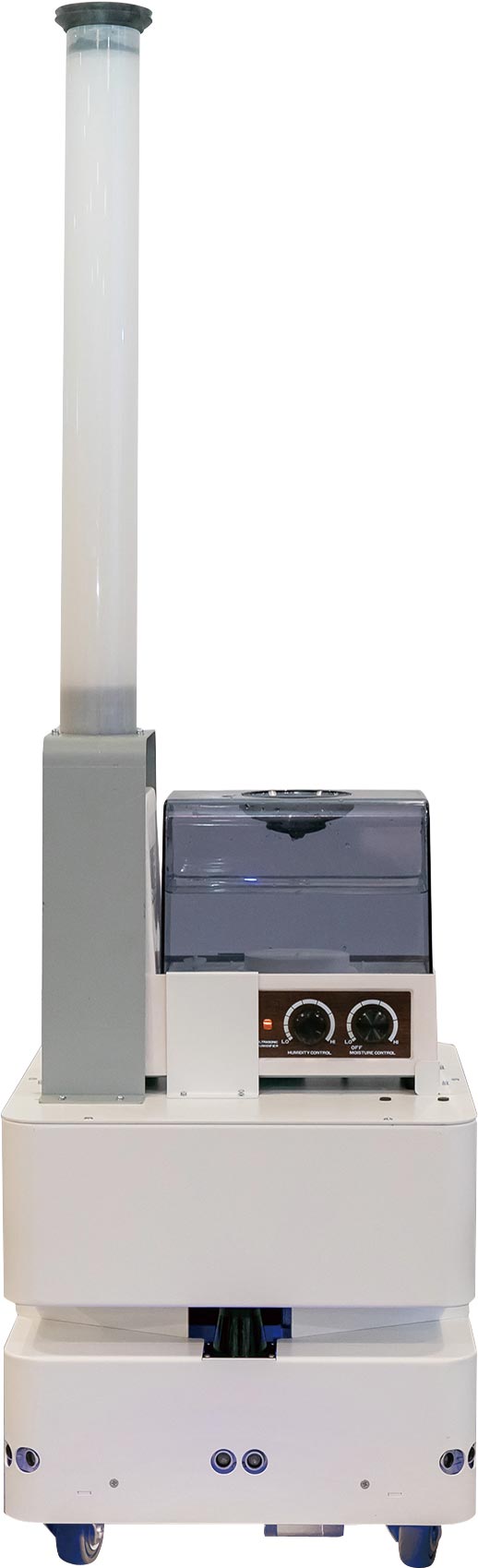 防疫機(jī)器人展現(xiàn)東元智慧移動(dòng)平臺(tái)（AGV）更多元應(yīng)用。圖／東元提供