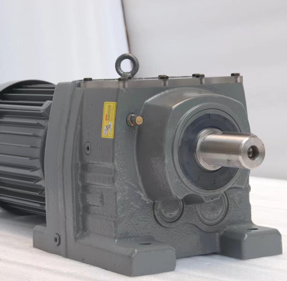 R167減速機(jī) R系列減速機(jī) RF167 R167F RX167 RX167F